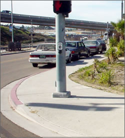 Image of device oriented toward the intersection.